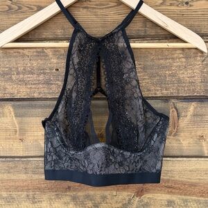 Victoria’s Secret Elegant Black Lace Bralette